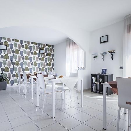 La Postale Bed & Breakfast San Salvo Exterior foto